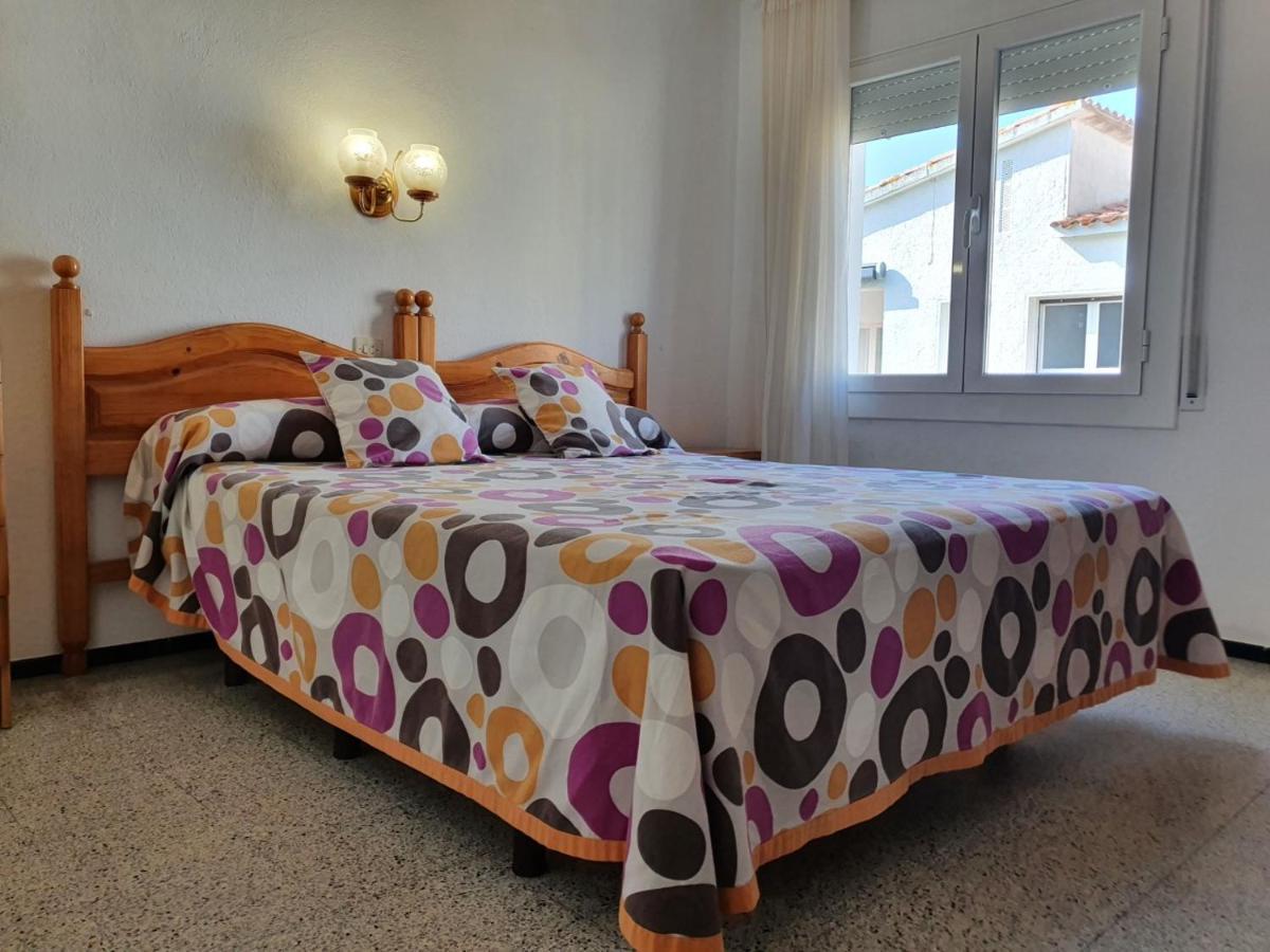 Holiday Home Villa Guapa L'Estartit Exterior photo