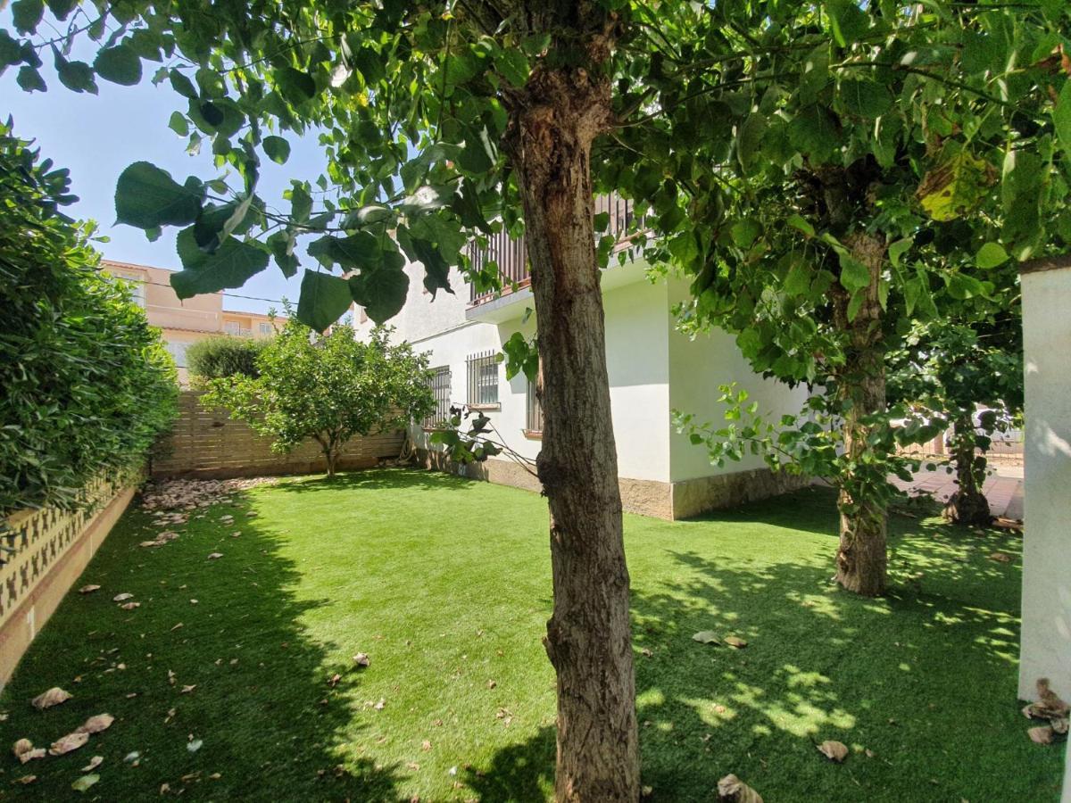 Holiday Home Villa Guapa L'Estartit Exterior photo