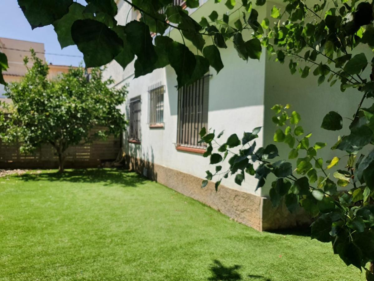 Holiday Home Villa Guapa L'Estartit Exterior photo