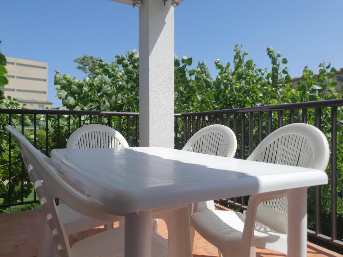 Holiday Home Villa Guapa L'Estartit Exterior photo